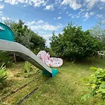 Luna Garden * אופטיה
