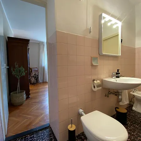 Luna Garden Apartment *