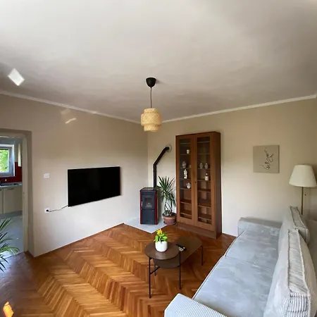 Luna Garden Apartman *