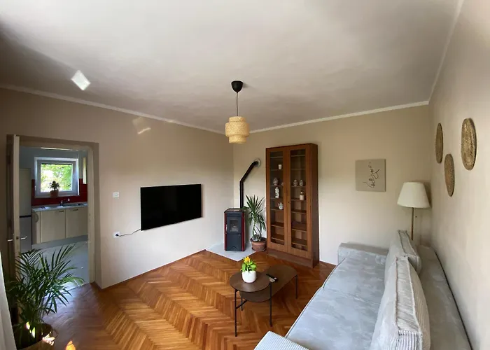 Luna Garden Apartment *